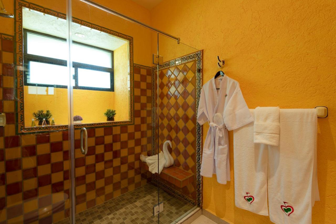 El Corazon Golf & Spa Resort מנסניו מראה חיצוני תמונה